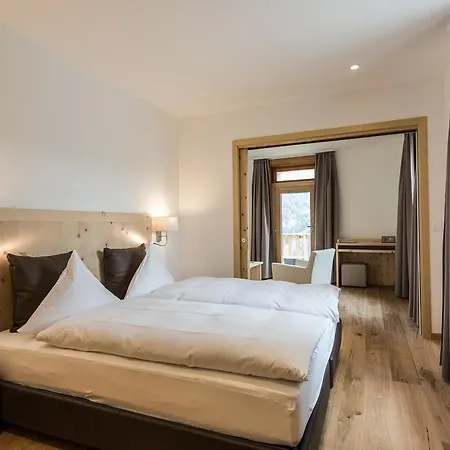 Meisser Superior Hotel 3*