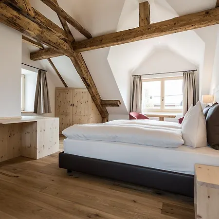 Meisser Superior Hotel 3*